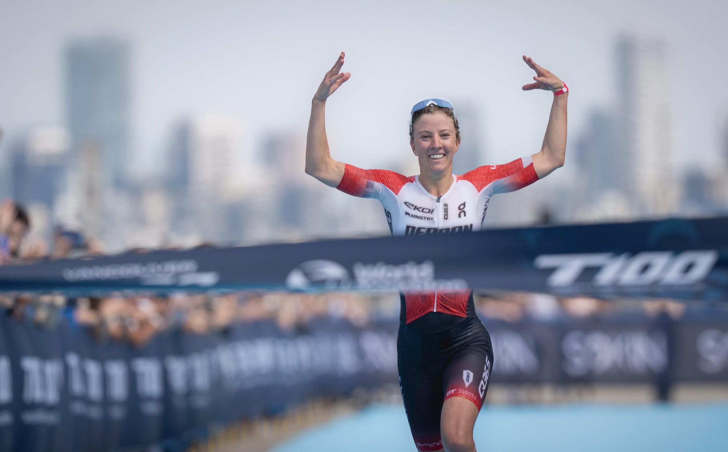 Julie Derron and Georgia Taylor-Brown Headline T100 Title Battle in Dubai