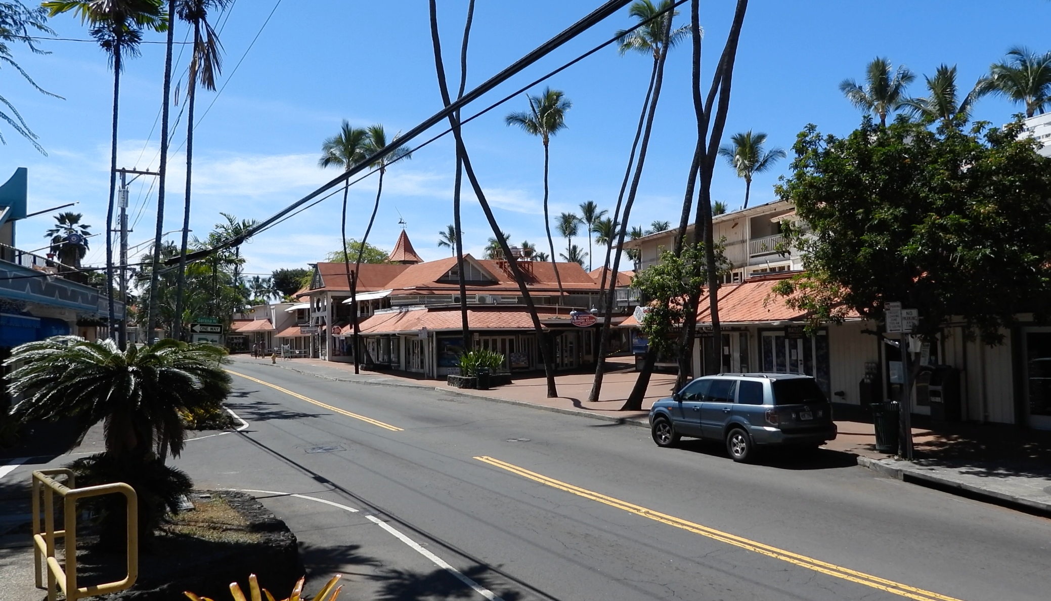 I’m a Triathlete and Kona Resident. We Need to Talk About Your Ironman Race Week Behavior.