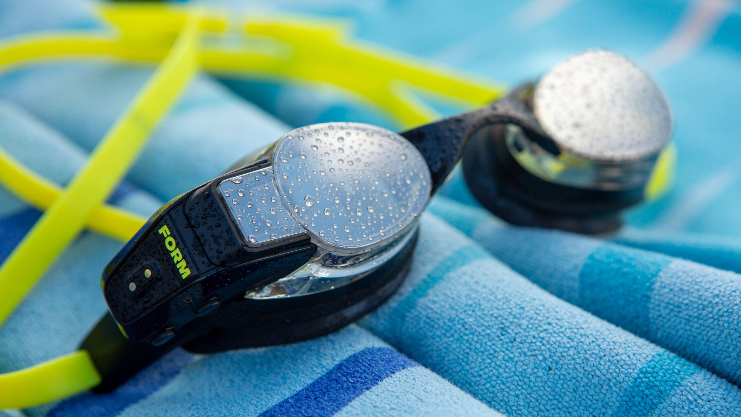 Can Form’s New $149 Smart Goggles Fix Your Swim Technique? We Put Them to the Test.